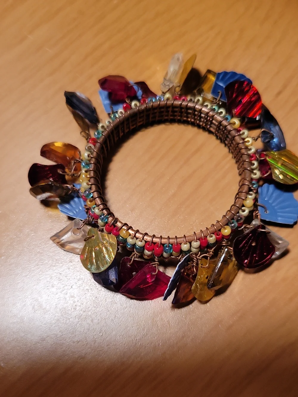 Pier 1  7 Napkin Rings Colorful Coastal Beaded Seashell Blue, Pink, Gold Accents